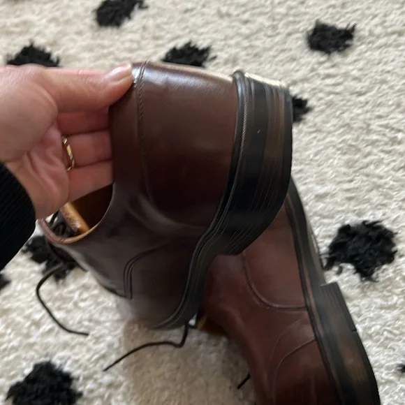 Viktor 9.5 Men's Brown Leather Dress Shoes - Picture 9 of 12